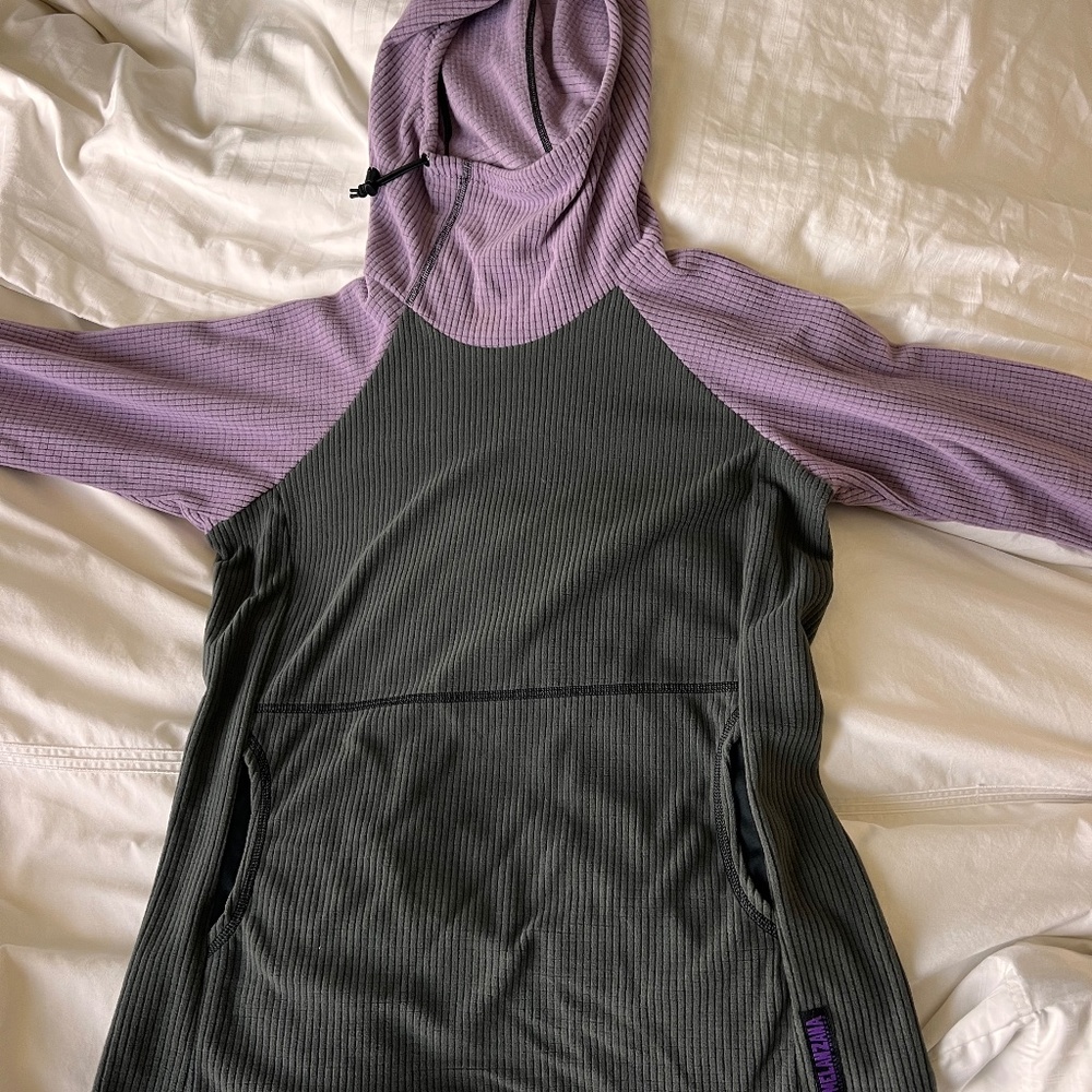 Melanzana Womens L MicroGrid Fleece Hoodie w Tailored Sleeves